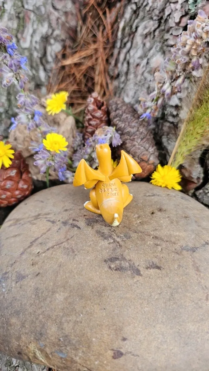 Super figurine Pokemon Nintendo tomy C.G.T.S.J Dracolosse - photo numéro 4