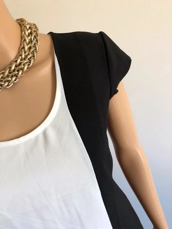 Robe noire et blanche neuve à manches courtes Black Lab taille S - photo numéro 5