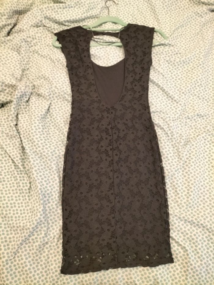 Robe grise - photo numéro 2