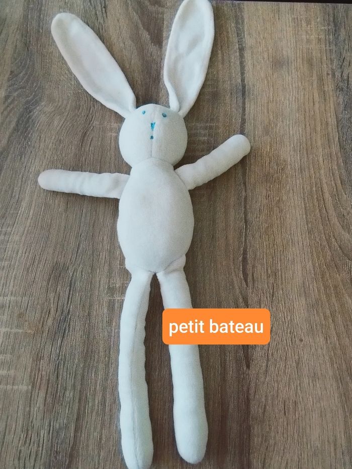 Doudou lapin petit bateau