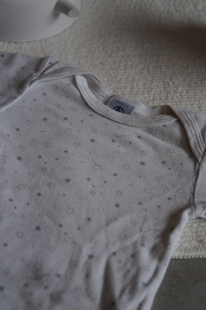 Body Petit bateau 6 mois - photo numéro 2