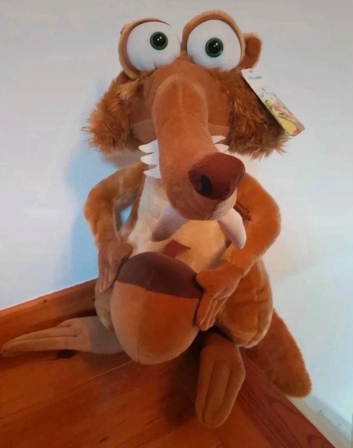Grande peluche scrat - photo numéro 2