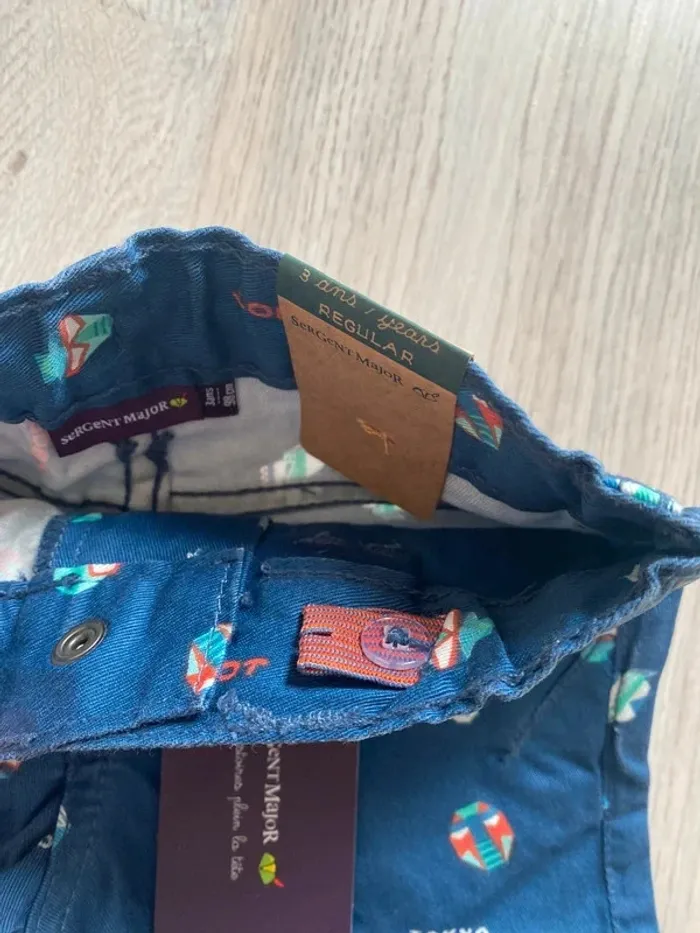 Short bermuda en jean taille 3 ans Sergent Major Neuf Motifs et typo : robot tokyo - photo numéro 3