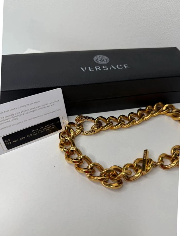 Collier Versace ras de cou - photo numéro 2