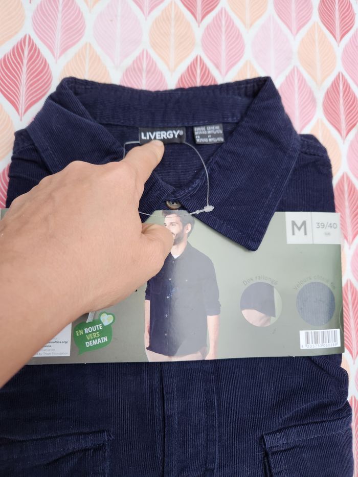 Chemise velours taille M - photo numéro 4