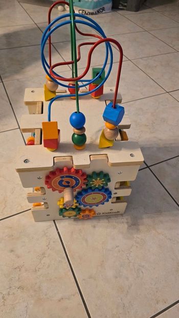 🥰 superbe  cube d activités  bébé/enfant 🥰