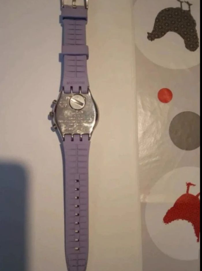 Montre Swatch Suisse Femme Élégante et Violet Pastel - photo numéro 2