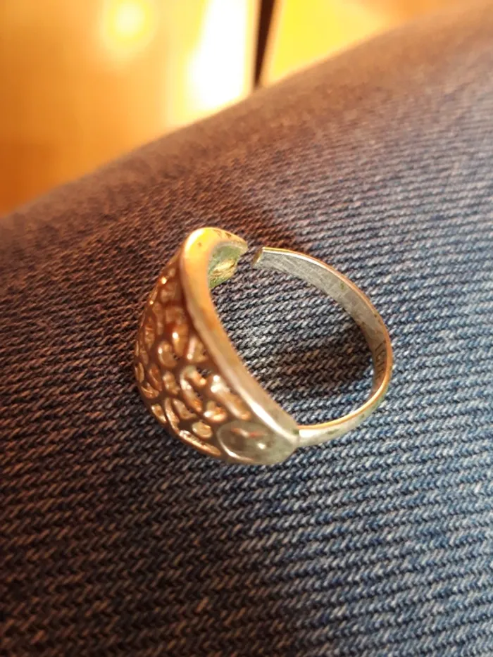 Bague fantaisie ajustable - photo numéro 3
