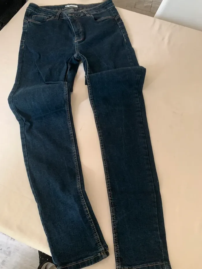 Jean Kiabi skinny taille 38 très bon état - photo numéro 2