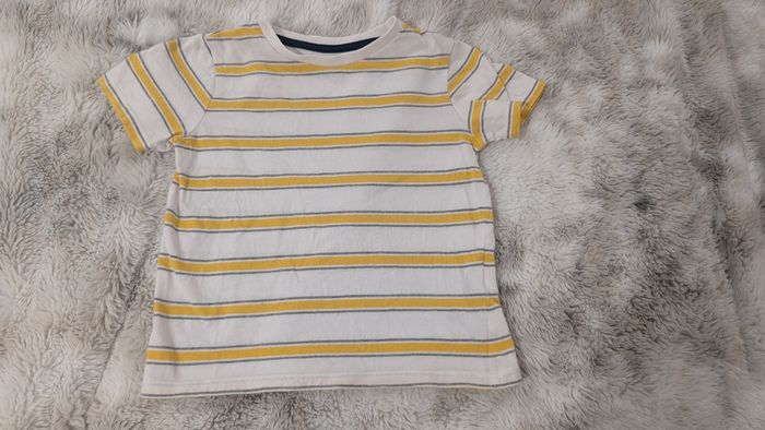 T-Shirt Vertbaudet taille 4 ans