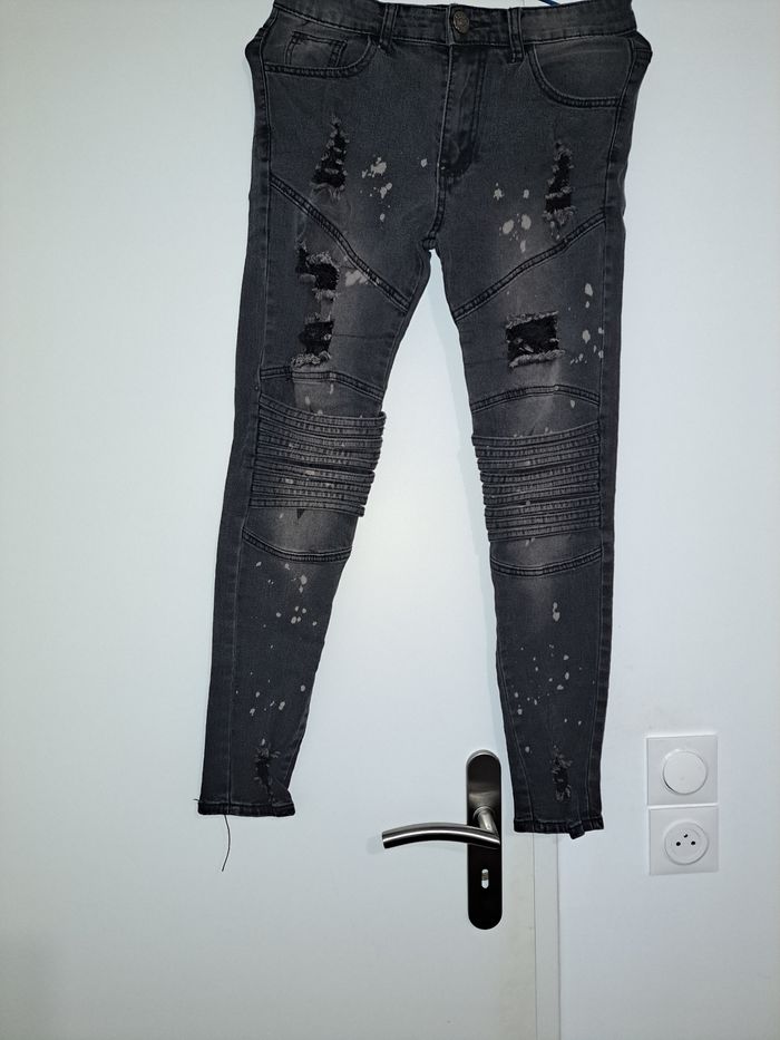 Jeans skinny troué