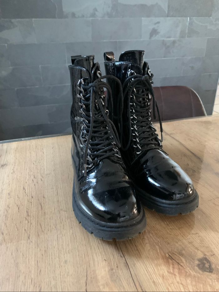 Bottines noires vernies - pointure 40