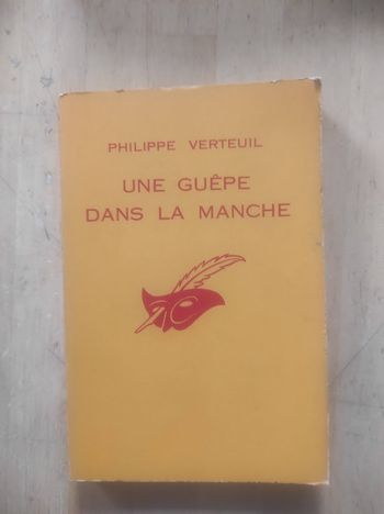 Une guêpe dans la manche Philippe Verteuil Le Masque 887 1965