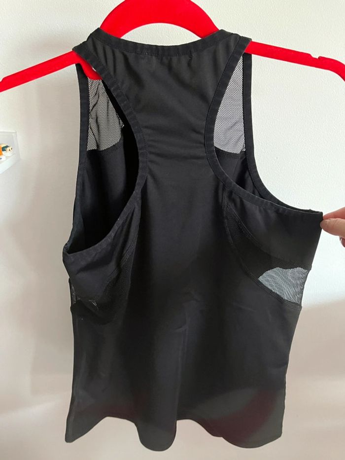 Débardeur de sport - photo numéro 2