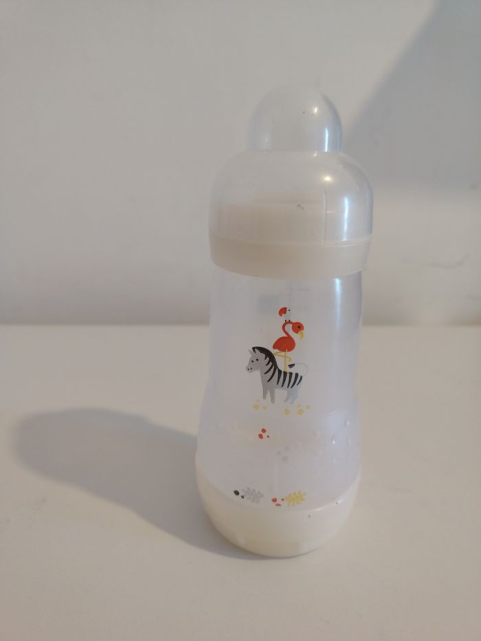 Lot de 3 biberons sans tétines 260 ml anti colique MAM - photo numéro 7