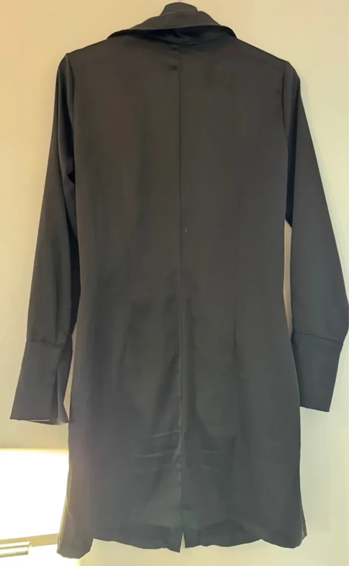Robe manche longue - photo numéro 2