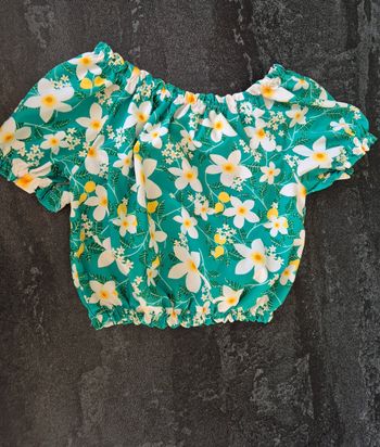 Crop top