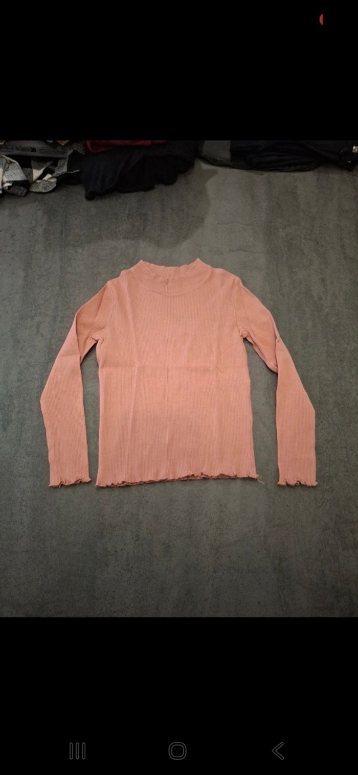 Lot de vêtements - photo numéro 2
