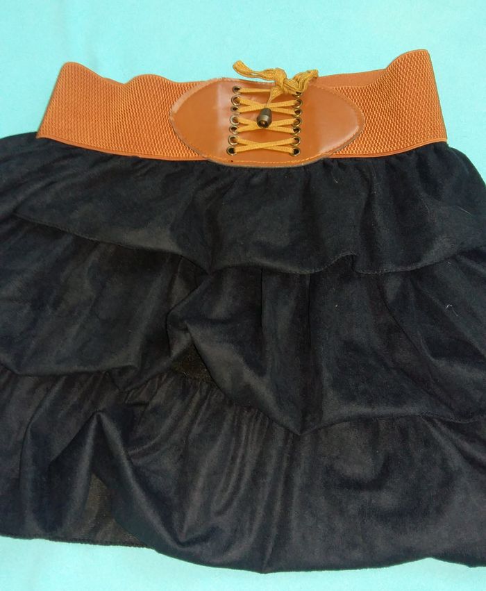 Lot de 3 jupes noires taille S 36 - photo numéro 2