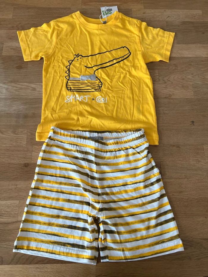 pyjama crocodile