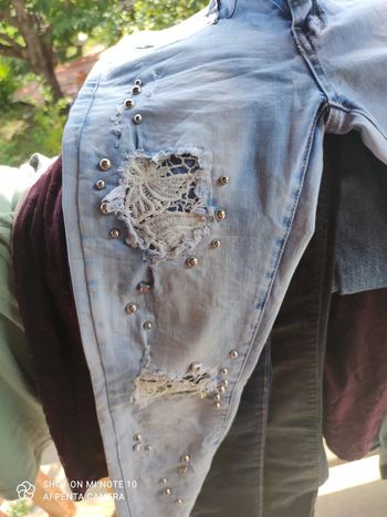 Jean stretch empiècement broderies