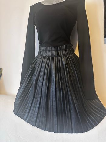 Jupe plissée similicuir