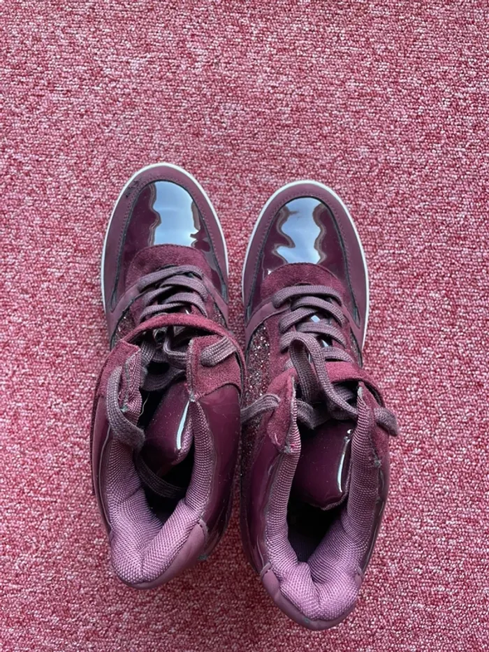 Chaussures rouges femmes à paillettes