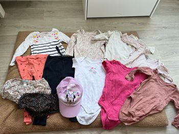 Lot vêtements fille 18 mois