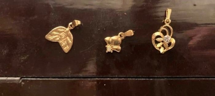 Lot3 pendentifs