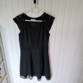 Robe noir
