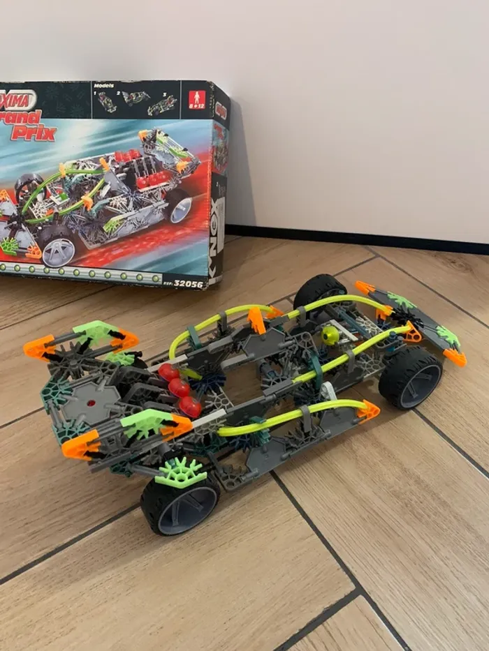 Voiture de course  k’nex - photo numéro 3