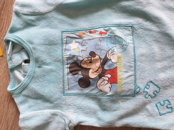 Pyjama 6 mois Disney - photo numéro 3