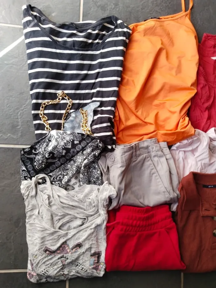 Joli lot de 16 vêtements femme marques h&M, shein, only taille XS 34 - photo numéro 4