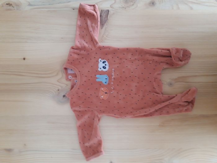Lot 9 Pyjamas Velours 1 mois - photo numéro 8