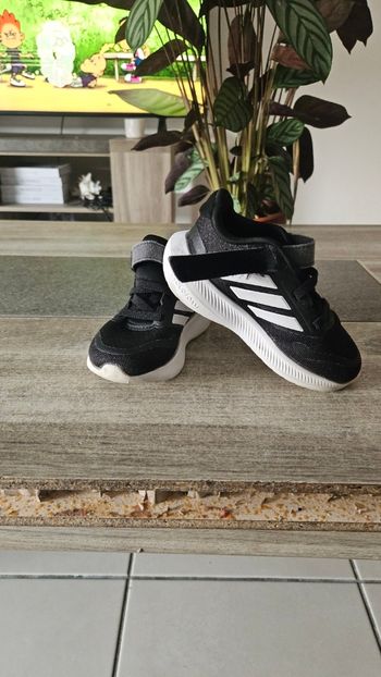 Basket adidas
