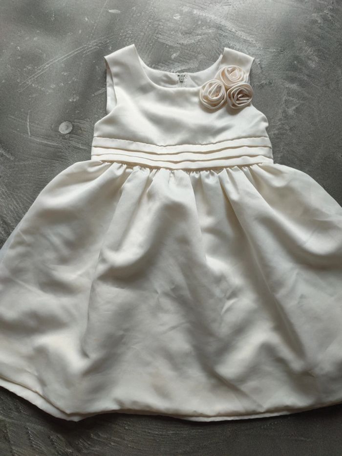 Robe de cérémonie 2 ans - photo numéro 1