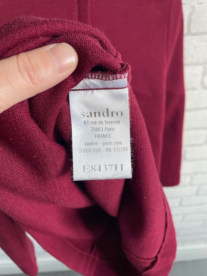 Pull Sandro taille 2 - photo numéro 4