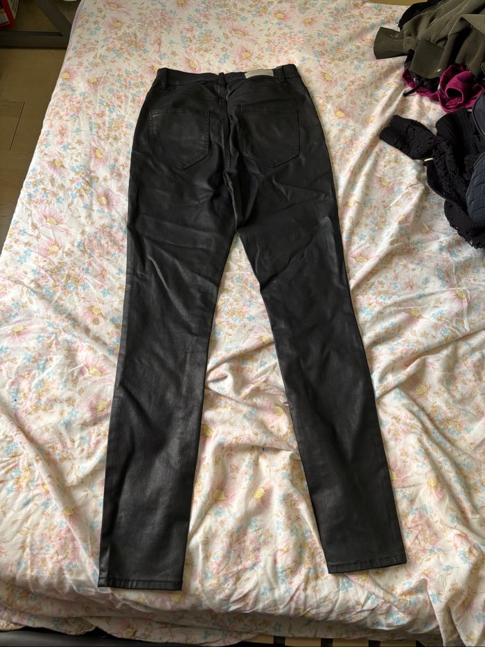 Pantalon - photo numéro 2