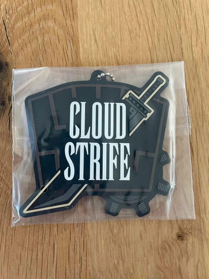 Final Fantasy - Porte Clés Caoutchouc Cloud Strife