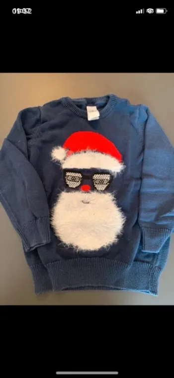 Pull de Noël père Noël taille 6 ans