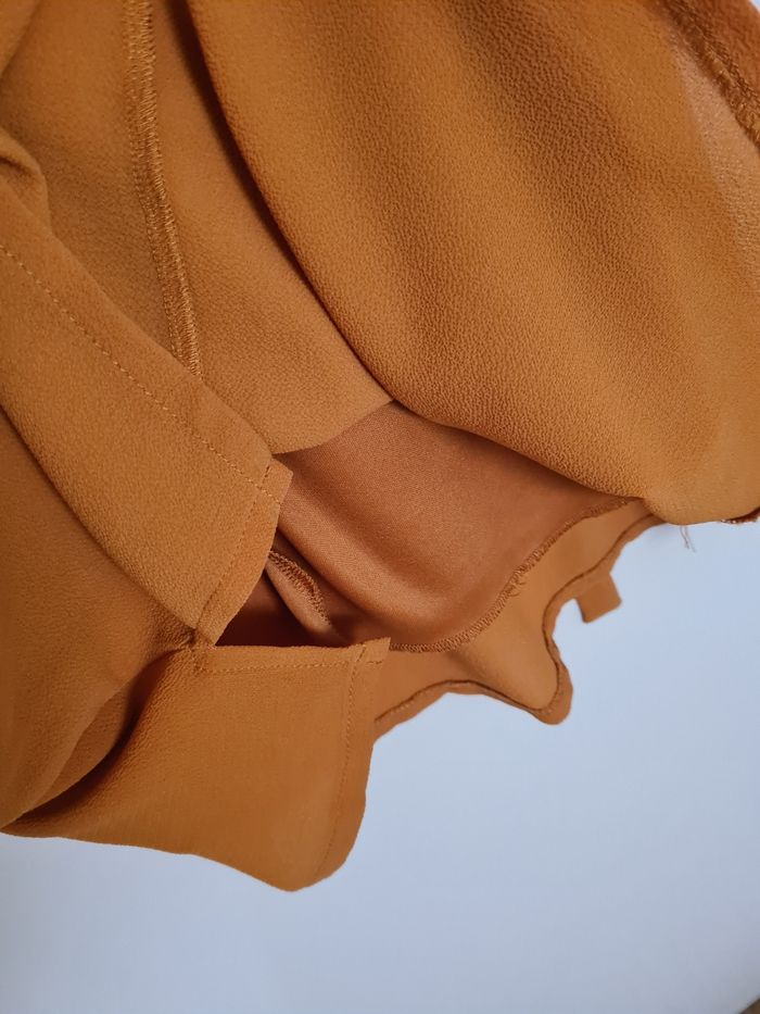 Robe moutarde - photo numéro 3