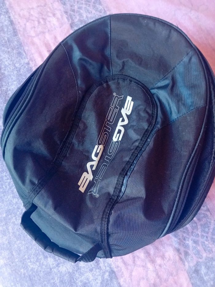 Sac à dos pour casque moto - photo numéro 4