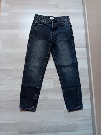 Jean Bizzbee 32