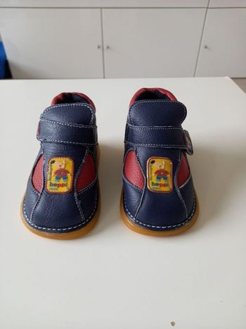 Chaussures neuves taille 22 Beppi kids