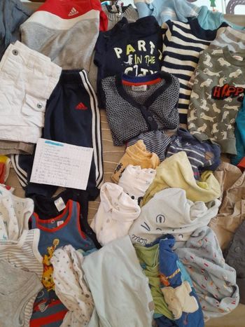 Lot vêtements demi saison/ été 12 mois