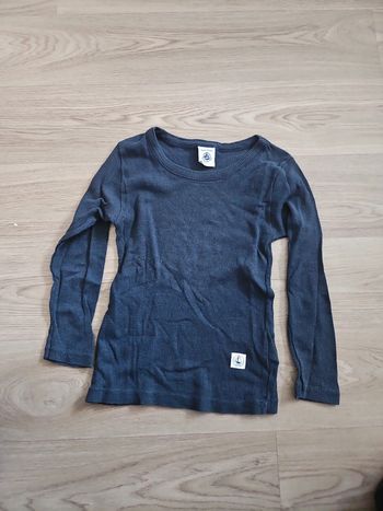 Pull léger petit bateau