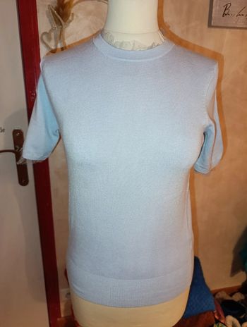 Sublime haut chaud avec détails de dentelle au col et aux manches taille S soit 36/38