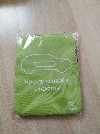 Pochette de rangement
