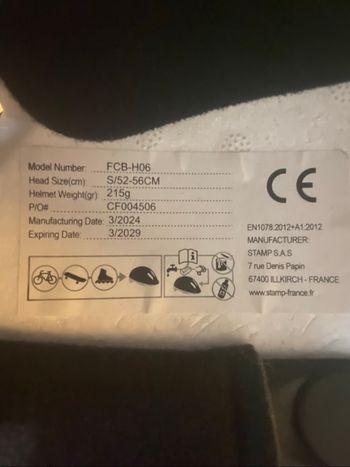Casque de protection vélo enfant Spiderman avec protège genoux et coudes