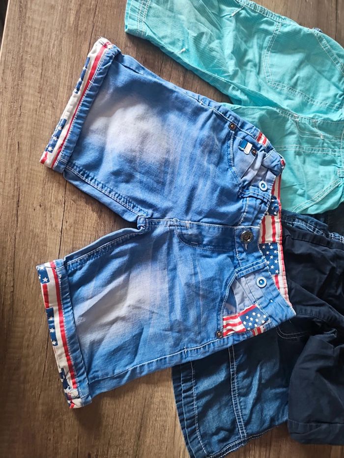 Lot de 5 shorts garçon taille 4-5 ans - photo numéro 2